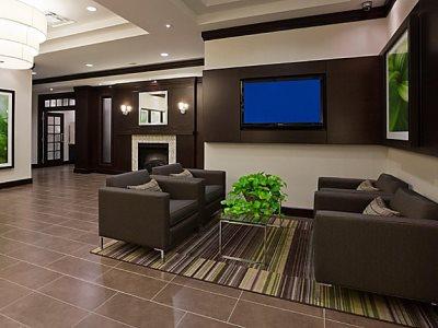 Holiday Inn Express & Suites New Liskeard Buitenkant foto