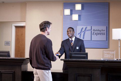Holiday Inn Express & Suites New Liskeard Interieur foto